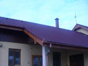 Detail strechy - Strešná krytina Bramac Max  7° červenohnedá